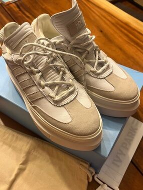 adidas Women's Cream & White Platform Low-Top Sneakers